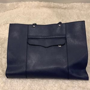 Ladies large leather tote